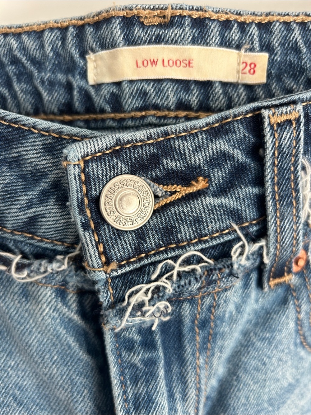 Levis low loose Decon jeans - Picture 7 of 10